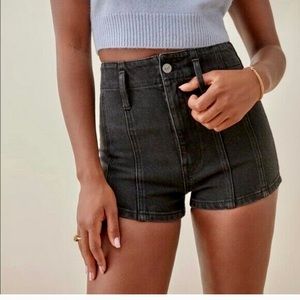 Reformation Eva high rise cheeky short